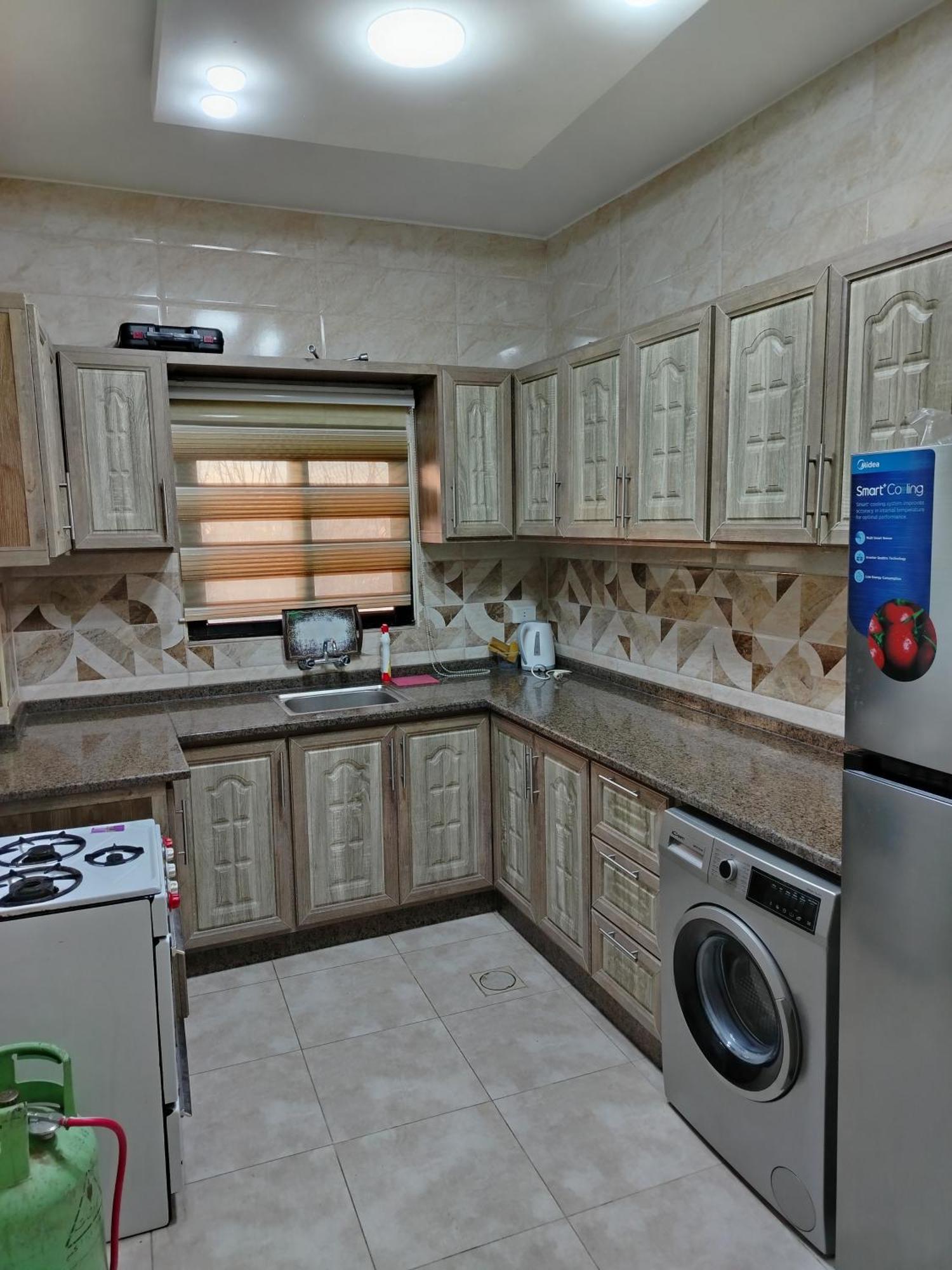 شقة فاخرة مع مطل Apartment Amman Exterior photo